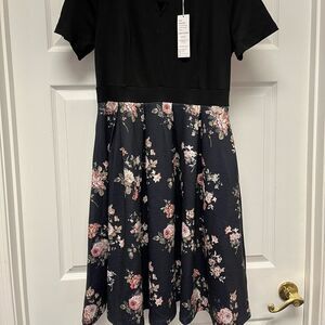 Chiccloth Black Floral Full Skirt V-Neck Dress sz L NWT